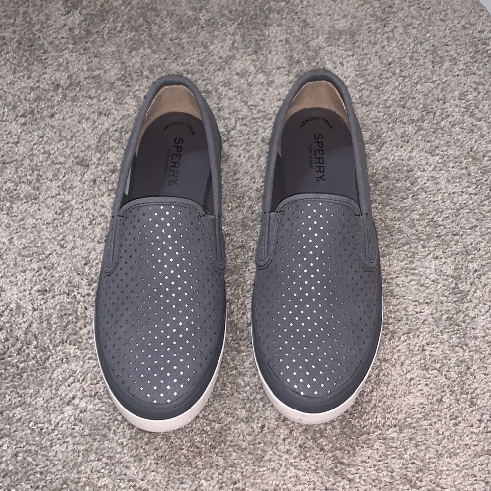 Women’s Sperry slip on shoes